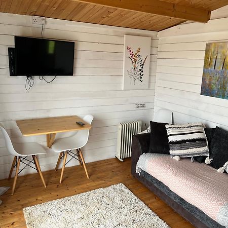Ivy Rose Cabin No Hot Tub بود المظهر الخارجي الصورة